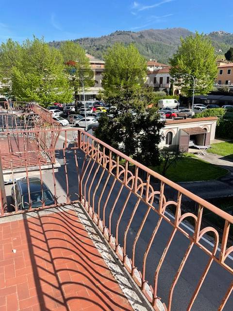 Appartamento in vendita a Barga