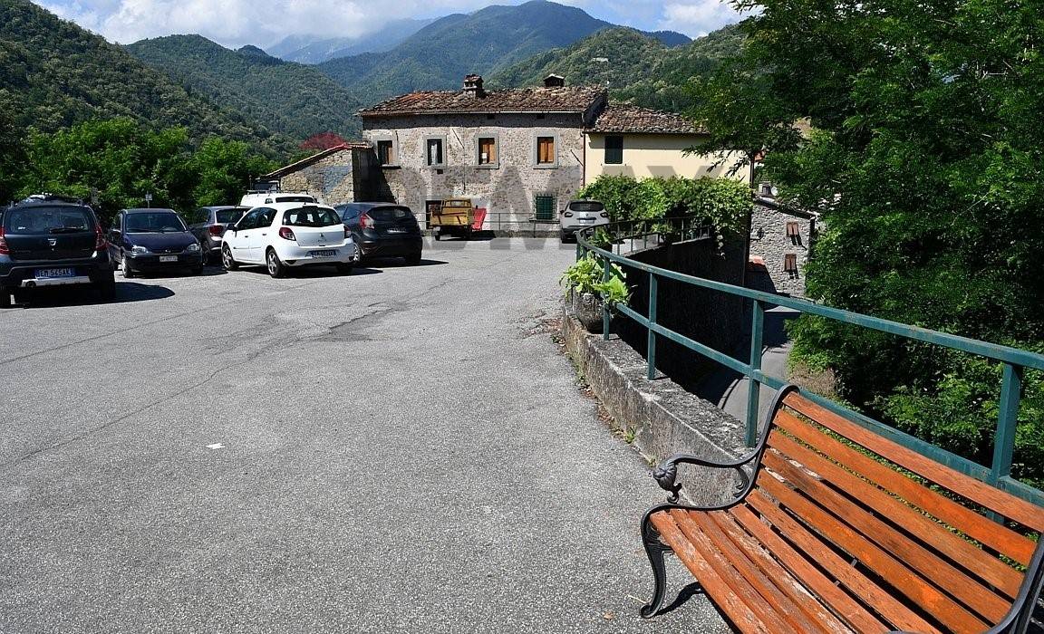 Casa Semindipendente in vendita a Coreglia Antelminelli, Tereglio