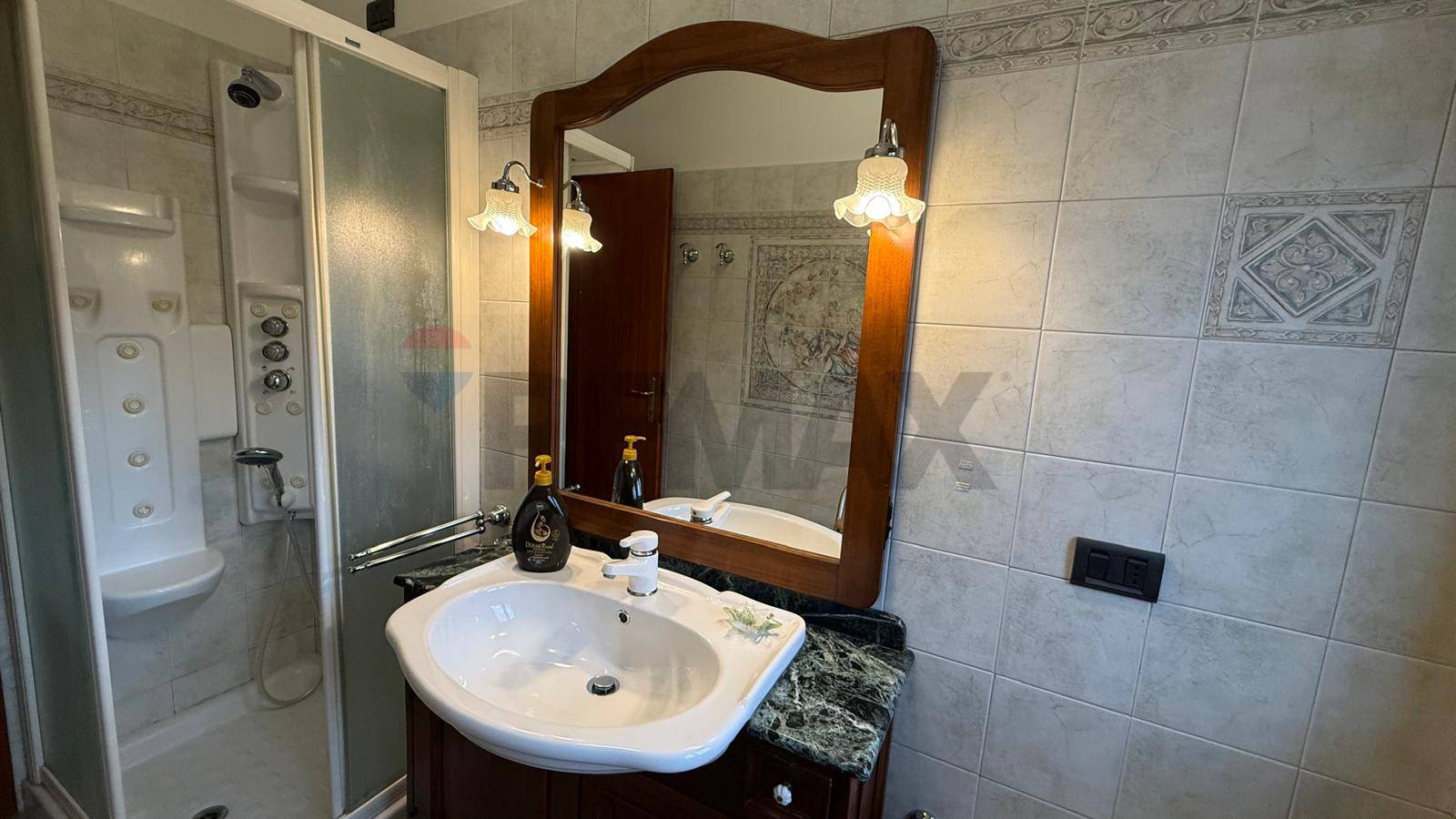 Appartamento in vendita a Bagni di Lucca, Centro