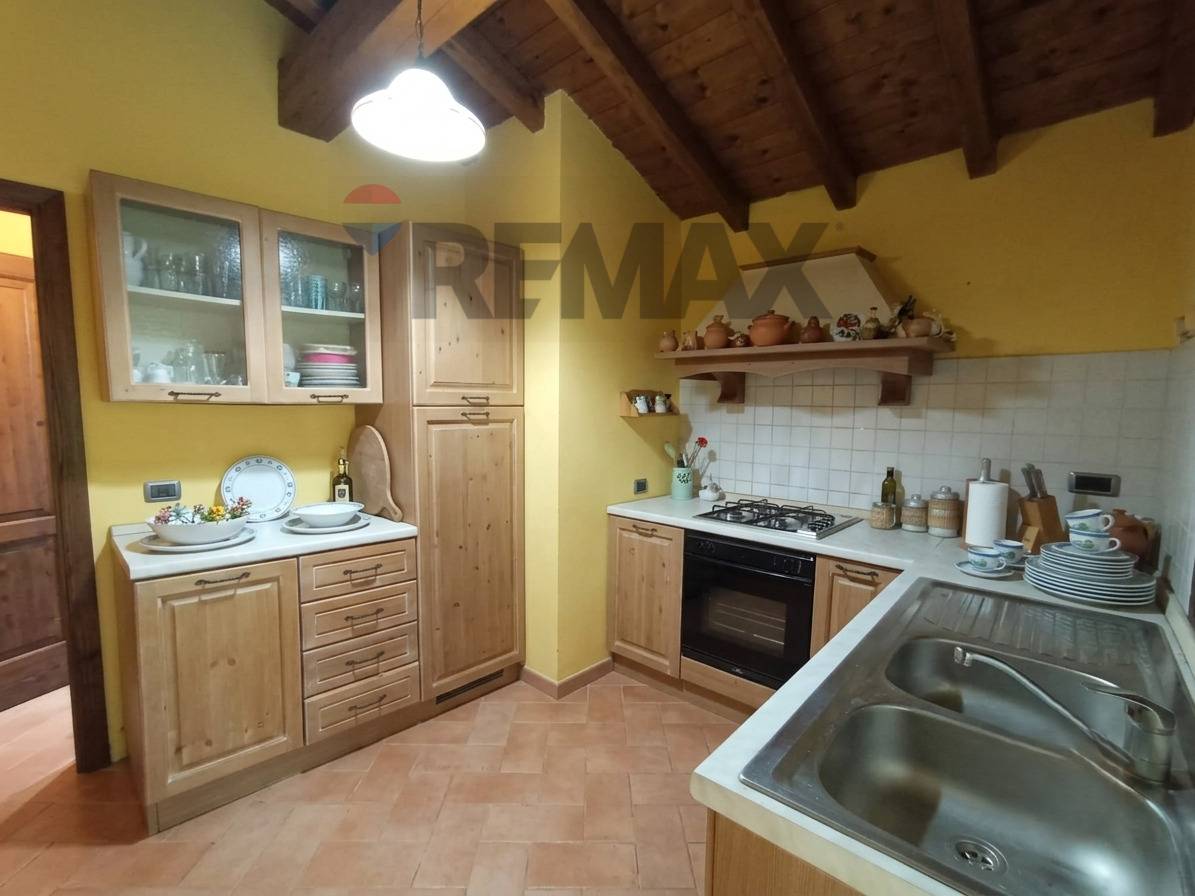Baita/Chalet/Trullo in vendita a Bagni di Lucca, Montefegatesi