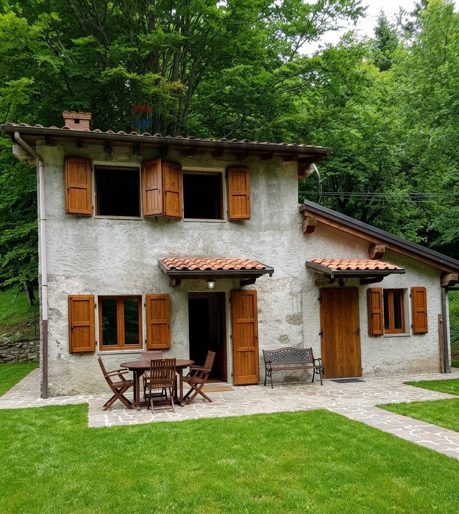 Baita/Chalet/Trullo in vendita a Bagni di Lucca, Montefegatesi