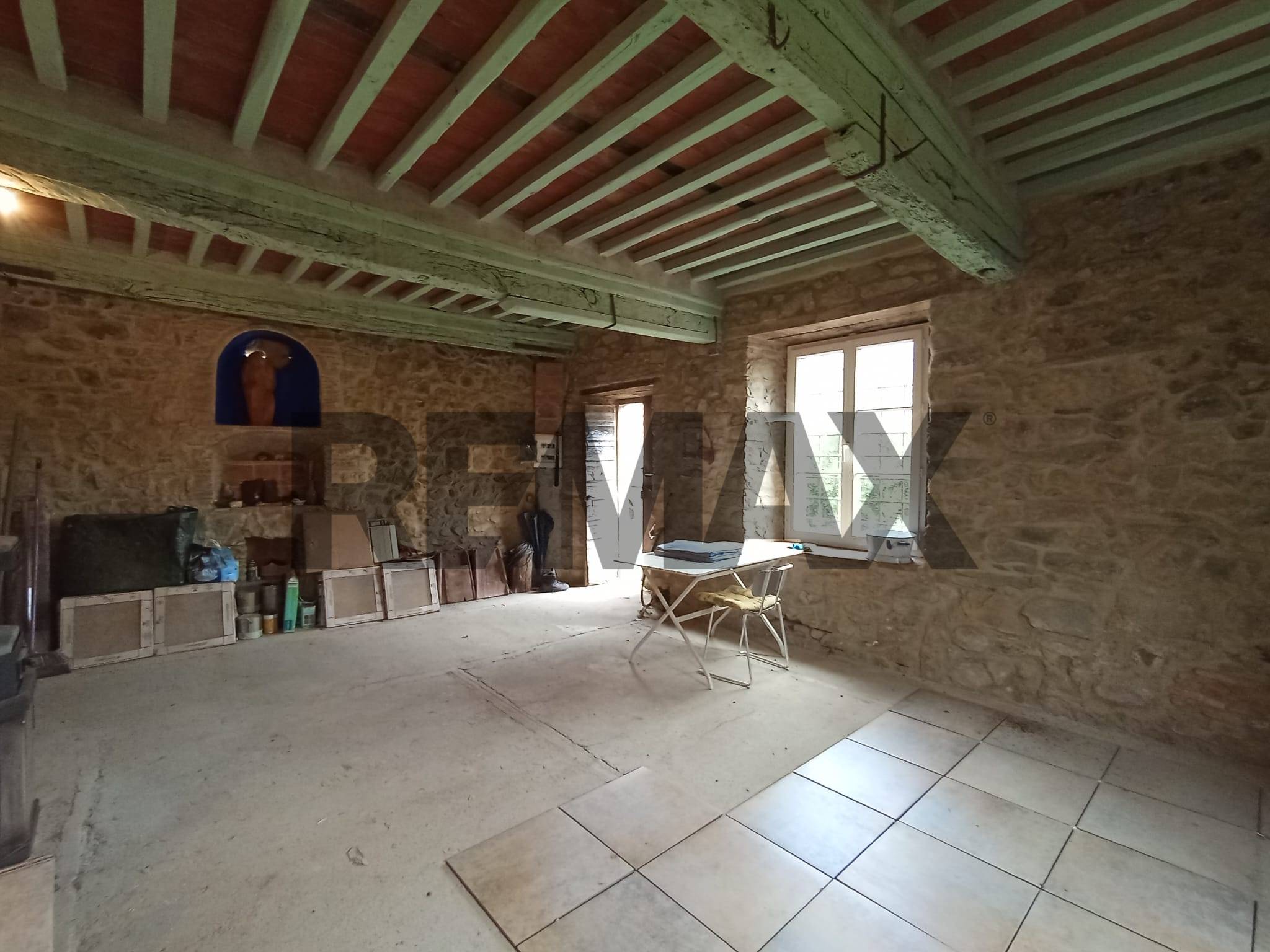 Casa Indipendente in vendita a Bagni di Lucca, Monti di Villa