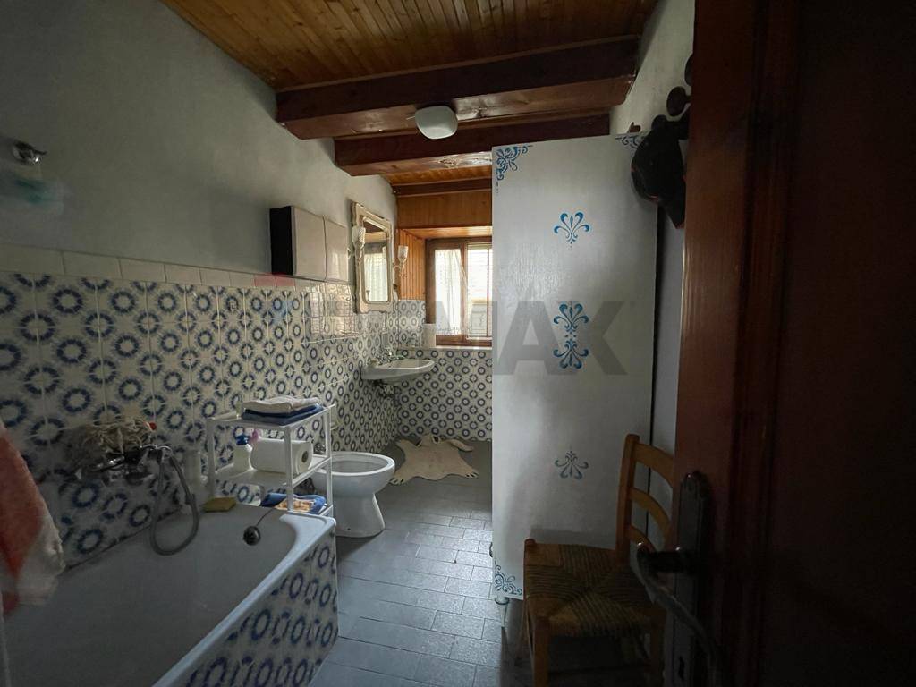 Casa Indipendente in vendita a Bagni di Lucca, Limano