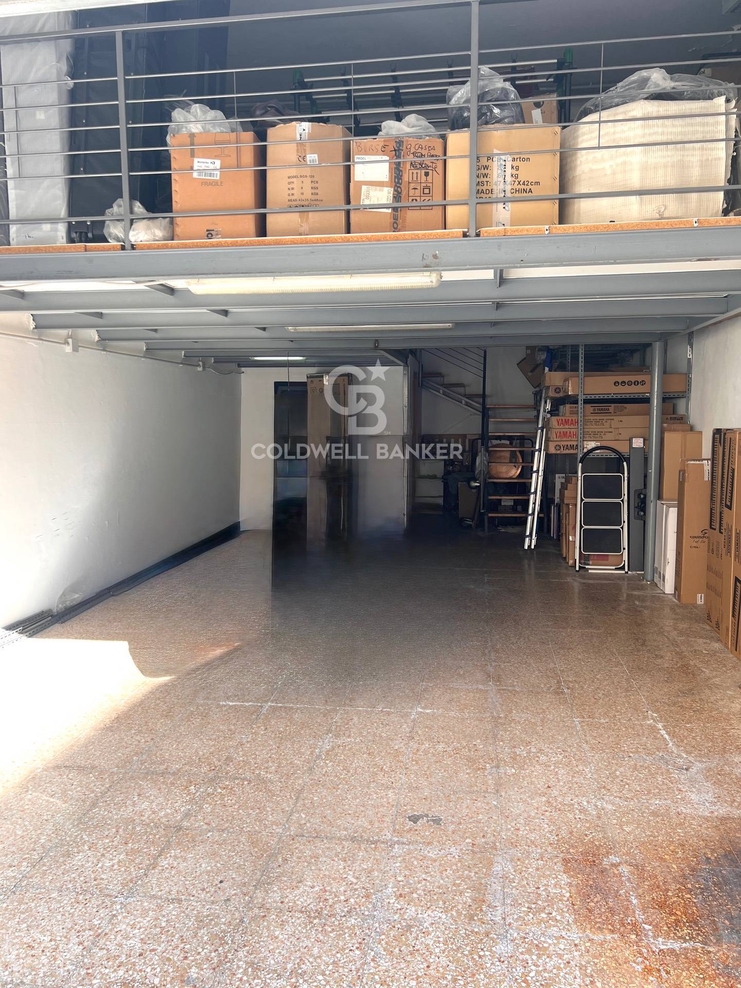 Box o garage in vendita a Pescara, Centro