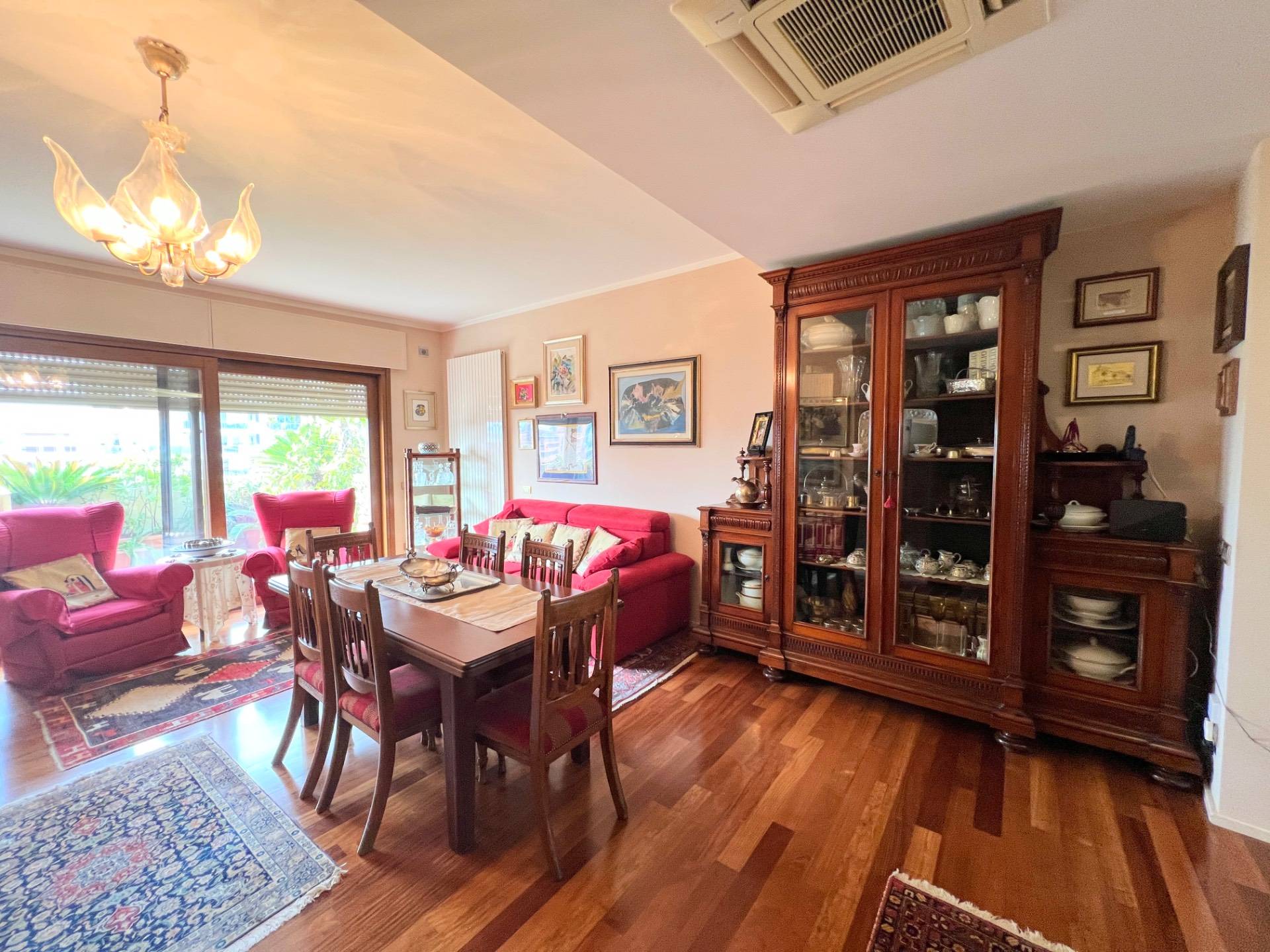 Attico in vendita a Pescara, Porta Nuova