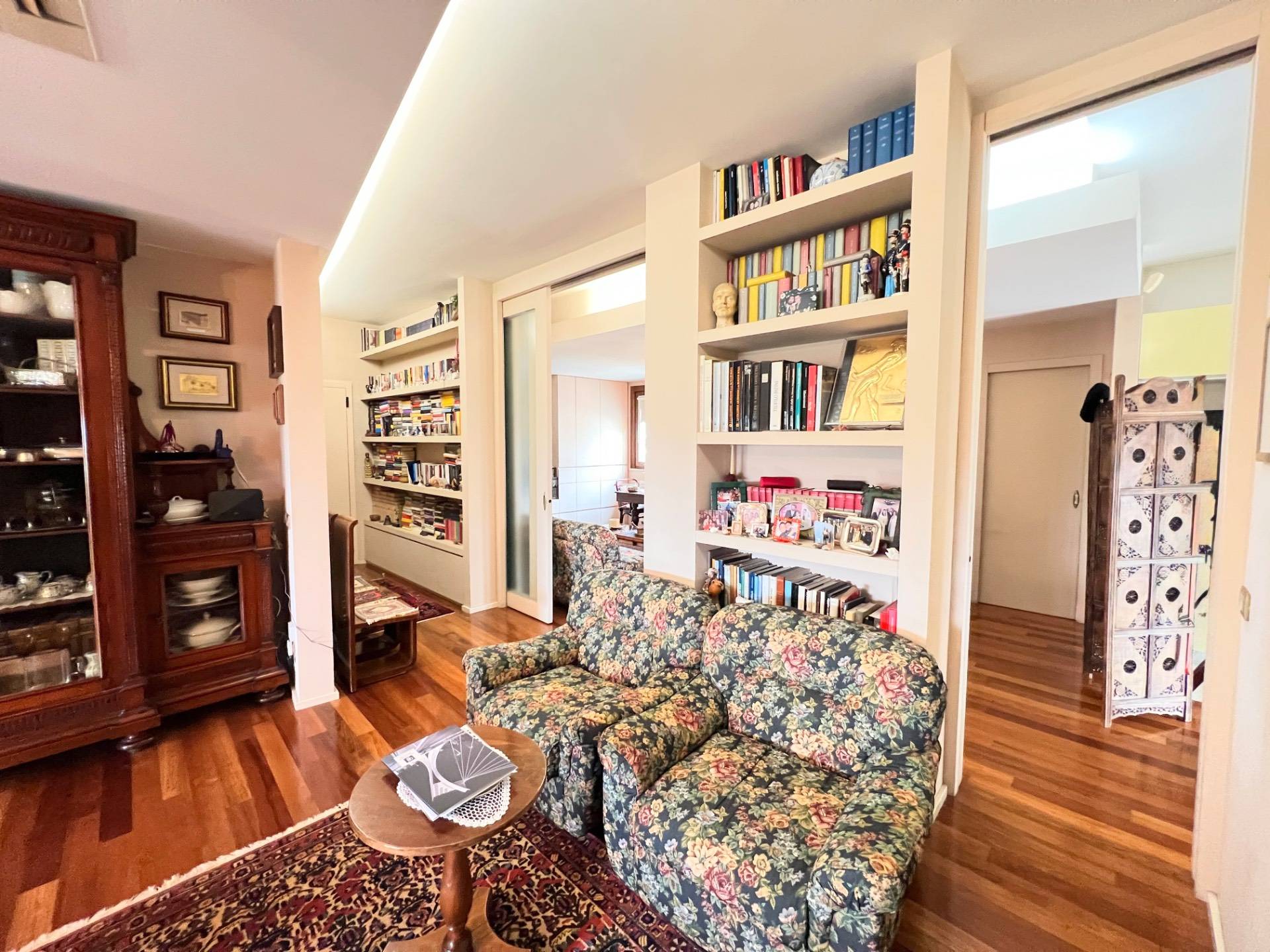 Attico in vendita a Pescara, Porta Nuova