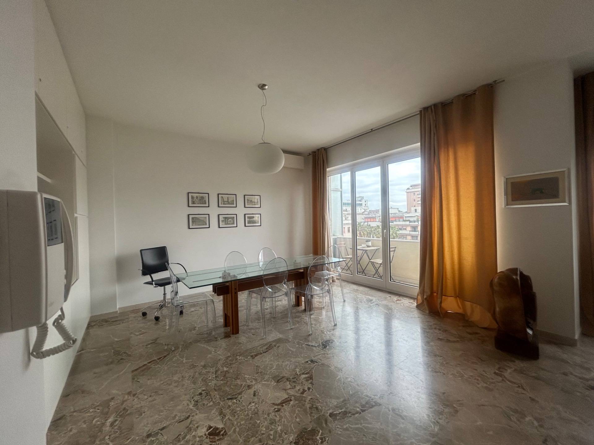 Ufficio in affitto a Pescara, Centro