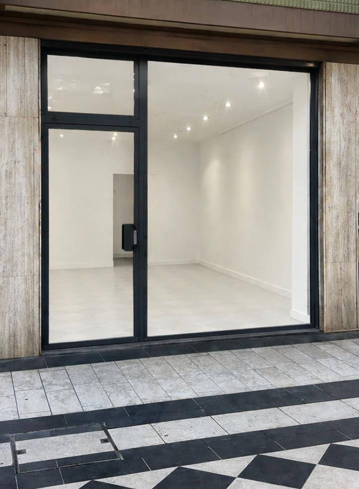 Negozio in vendita a Pescara, Centro