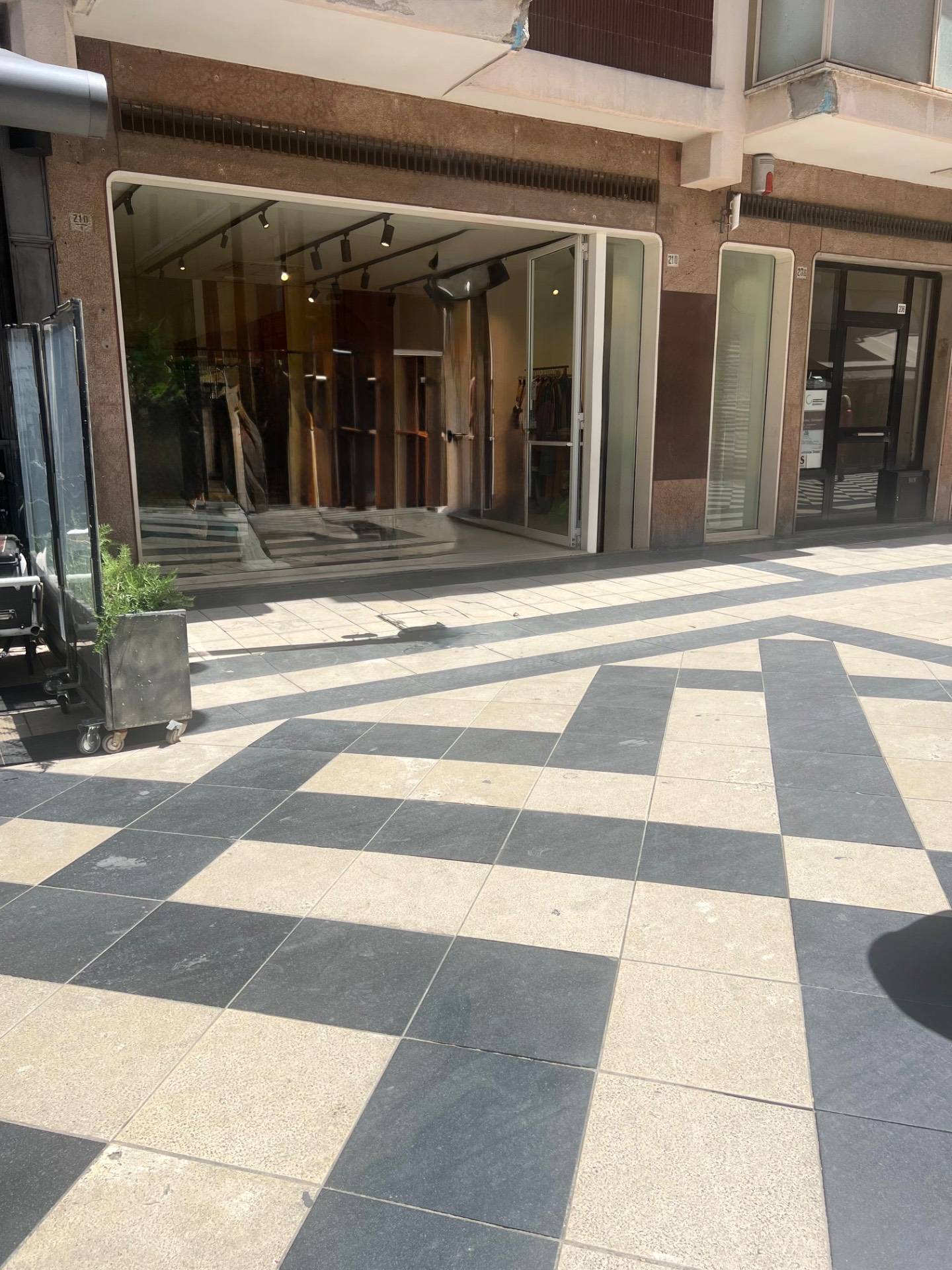 Attivit commerciale in affitto a Pescara, Centro