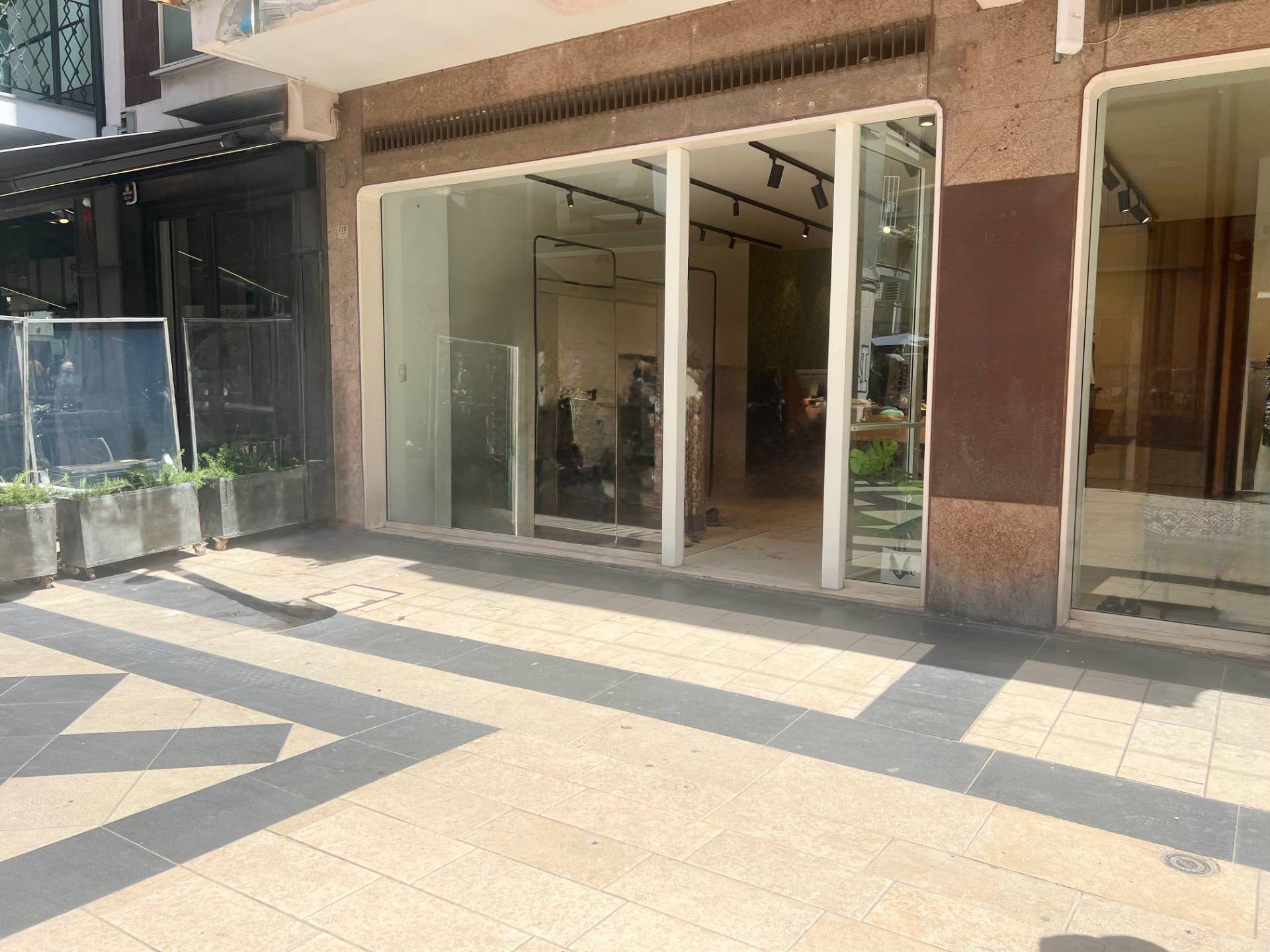 Attivit commerciale in affitto a Pescara, Centro