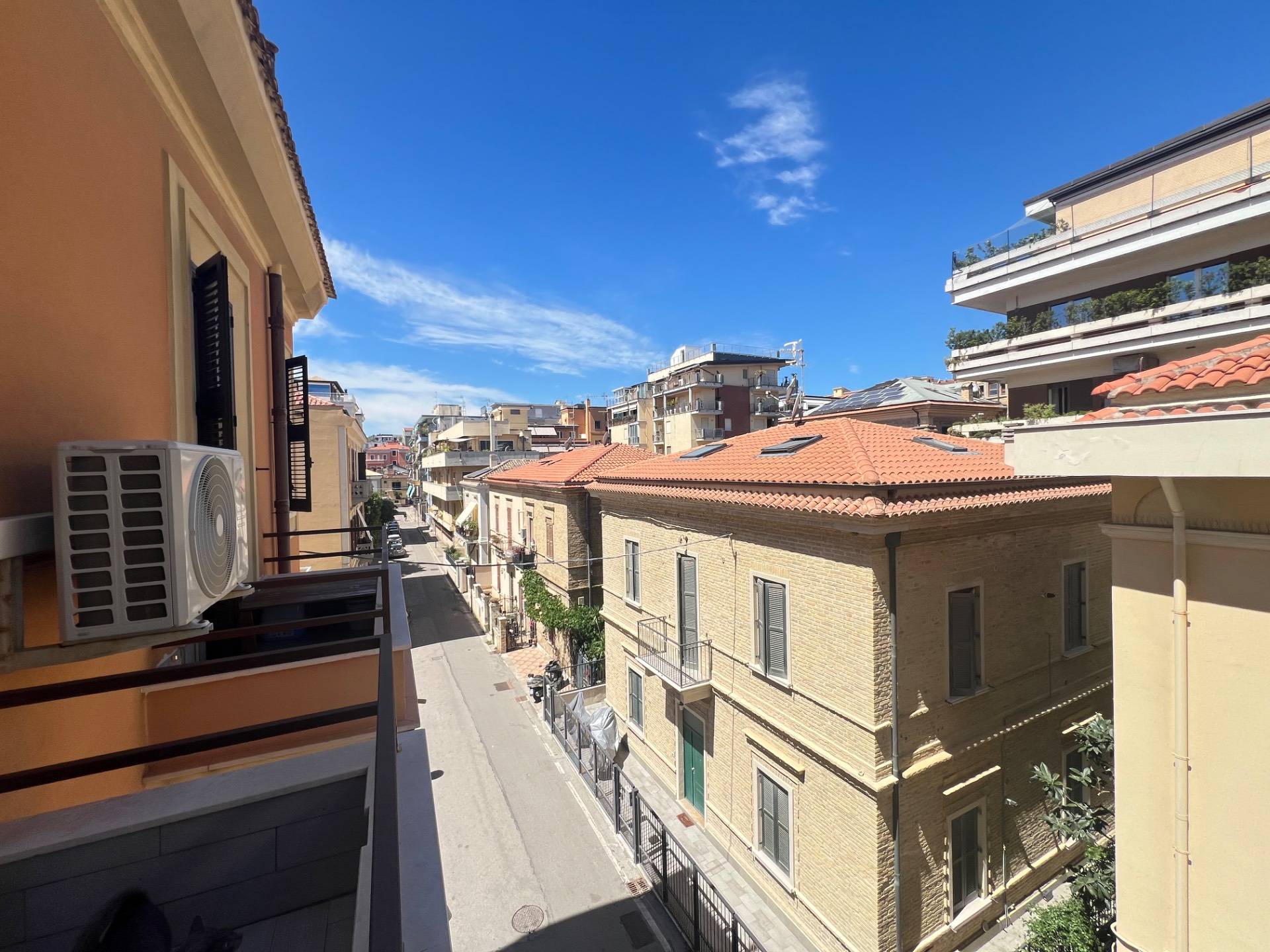Appartamento in vendita a Pescara, Centro