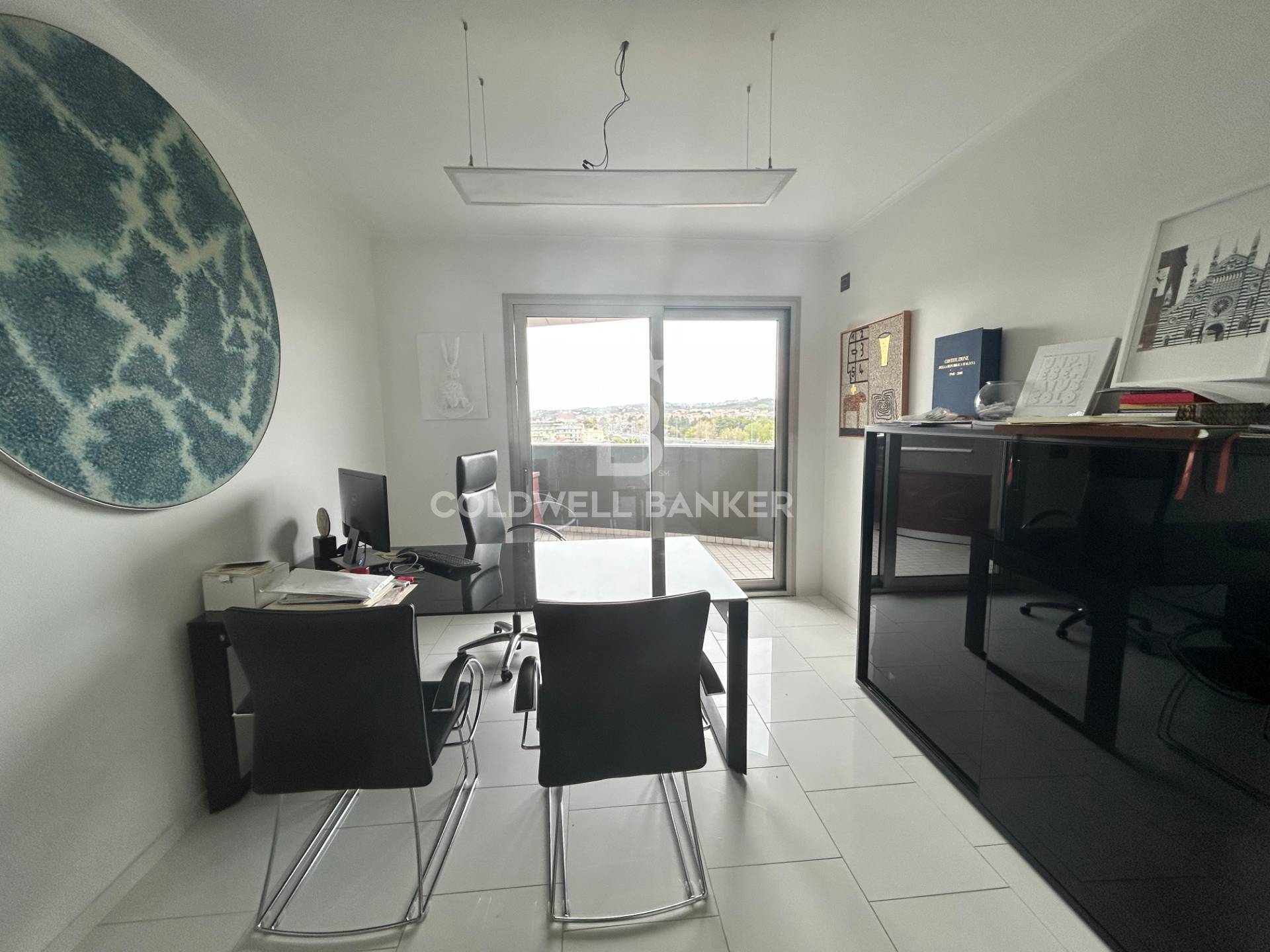 Ufficio in affitto a Pescara