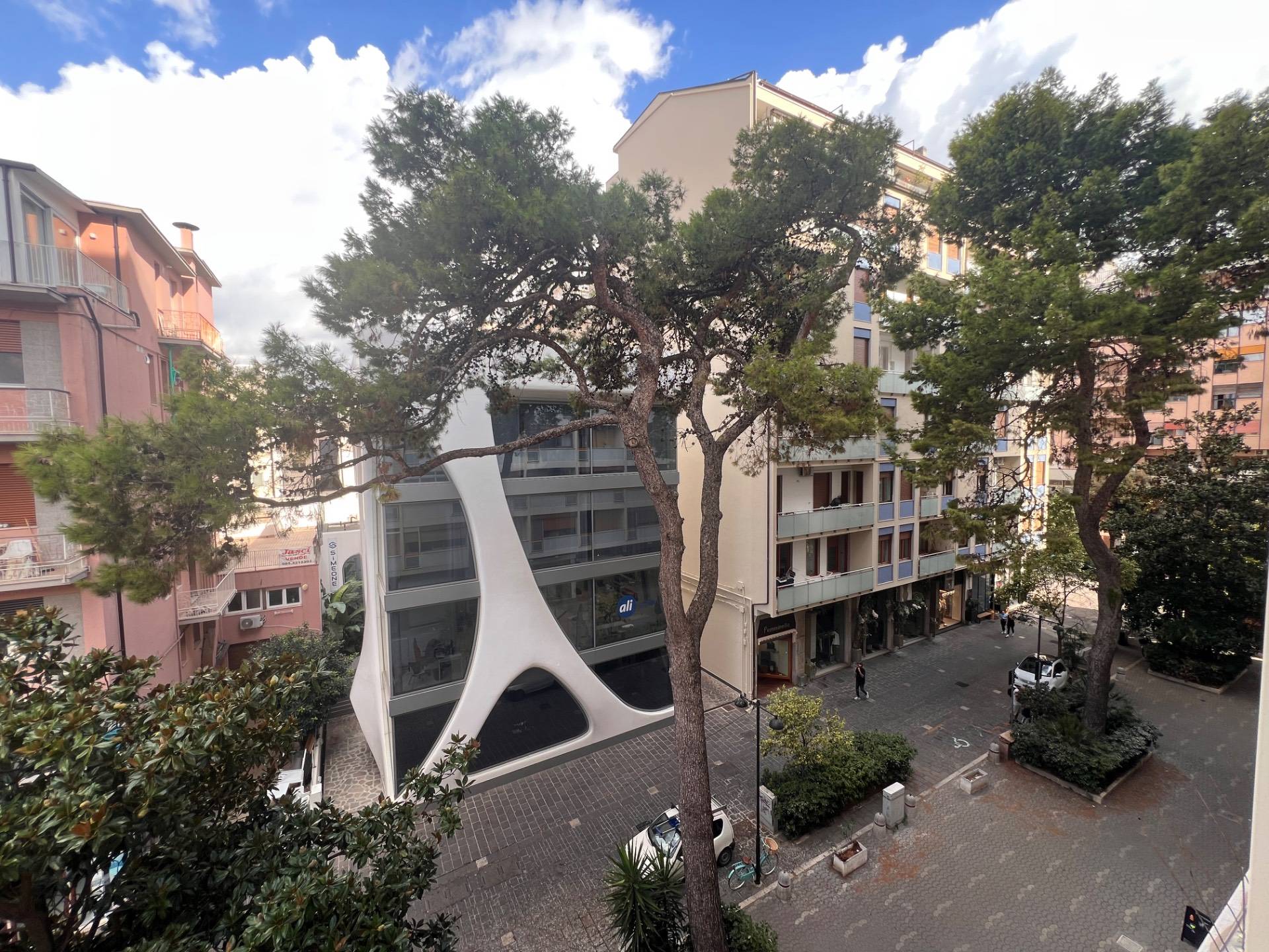 Appartamento in vendita a Pescara, Centro