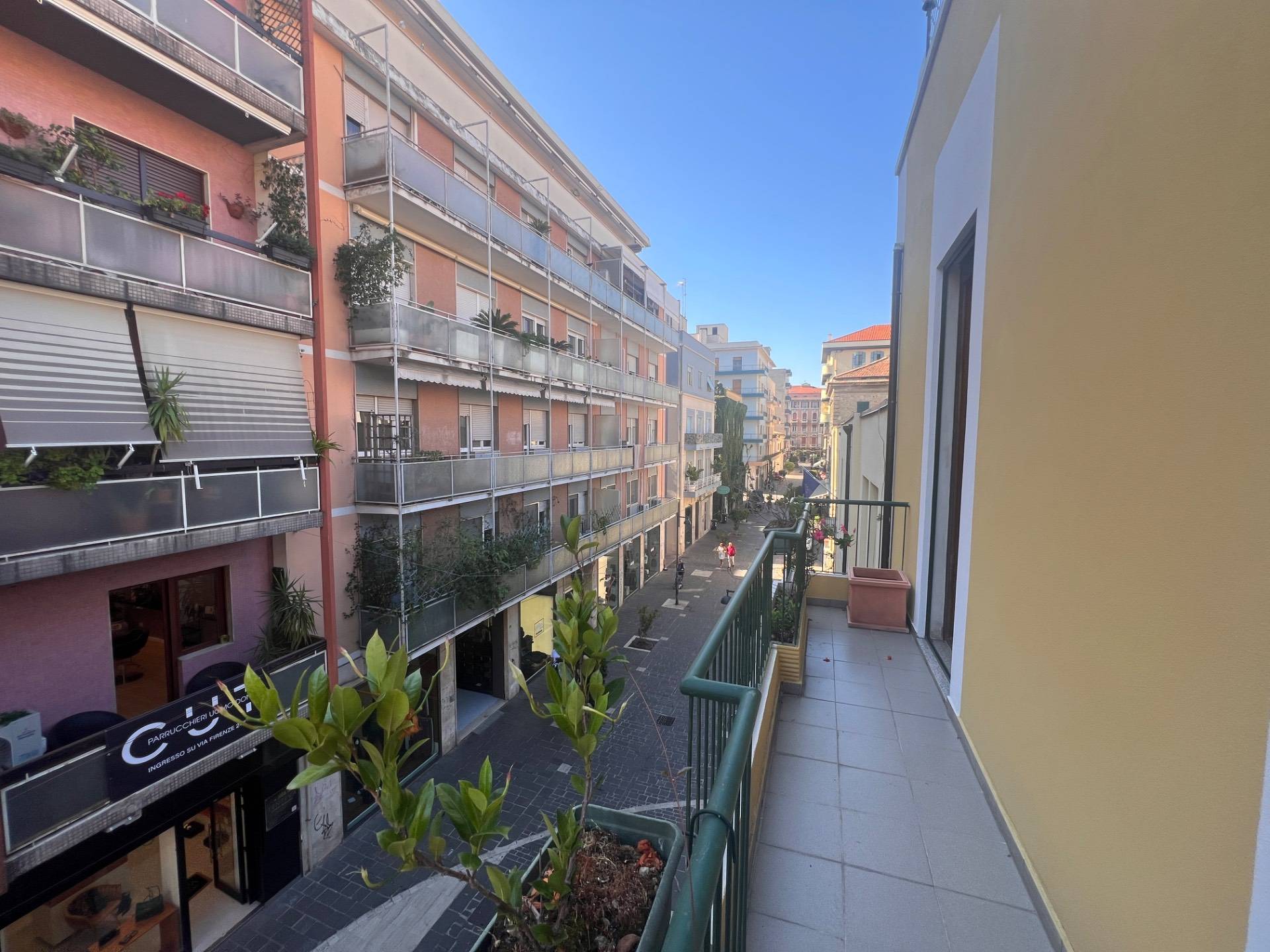 Appartamento in vendita a Pescara, Centro