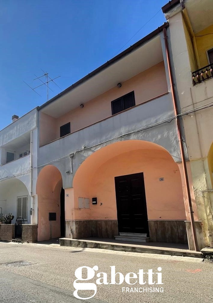 Casa indipendente in vendita a Calvi Risorta