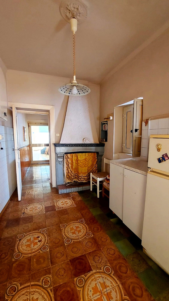 Casa indipendente da ristrutturare a Bellona