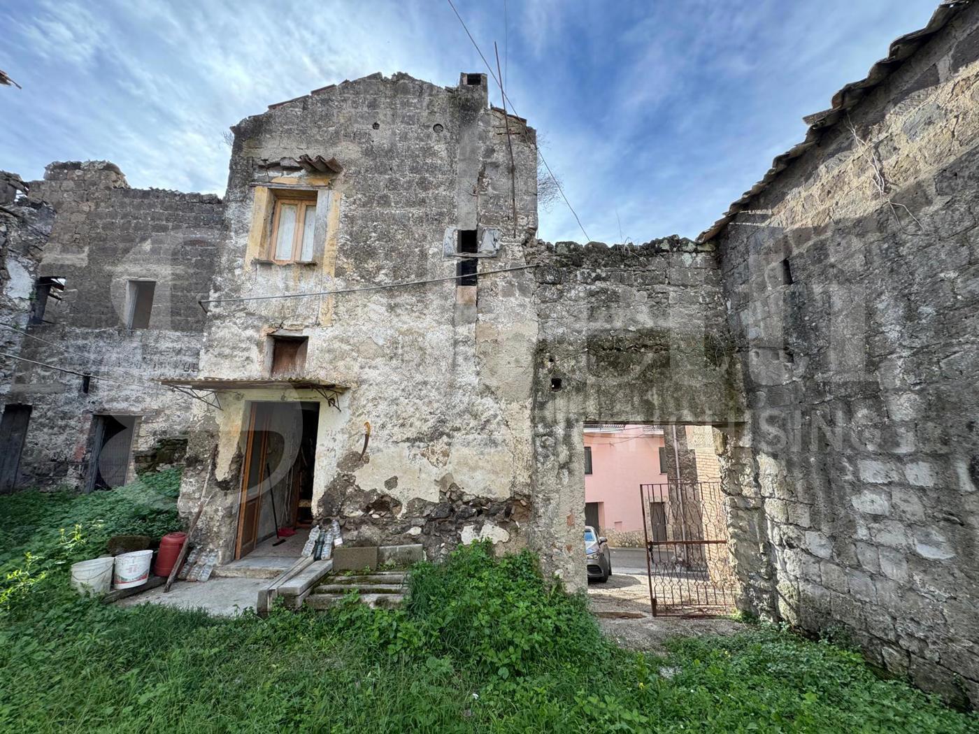 Casa indipendente con giardino a Giano Vetusto