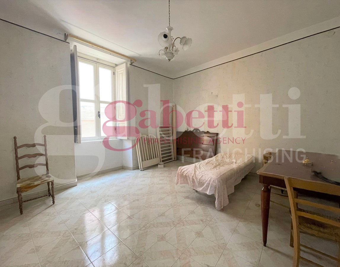 Casa indipendente con giardino a Pastorano