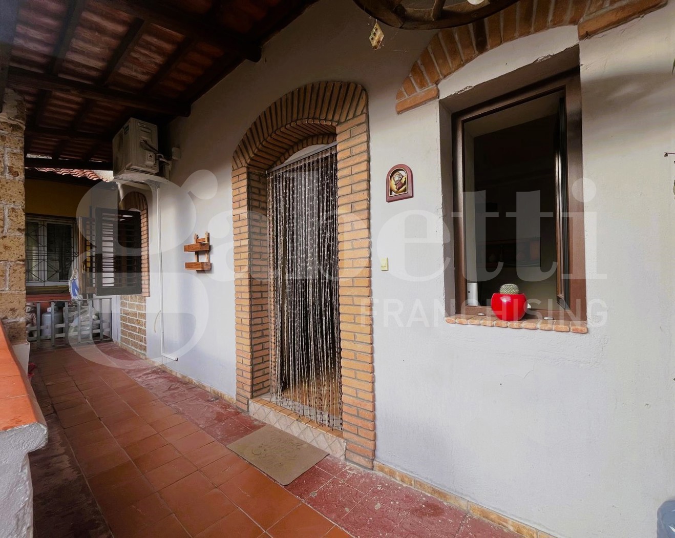 Quadrilocale con giardino a Calvi Risorta