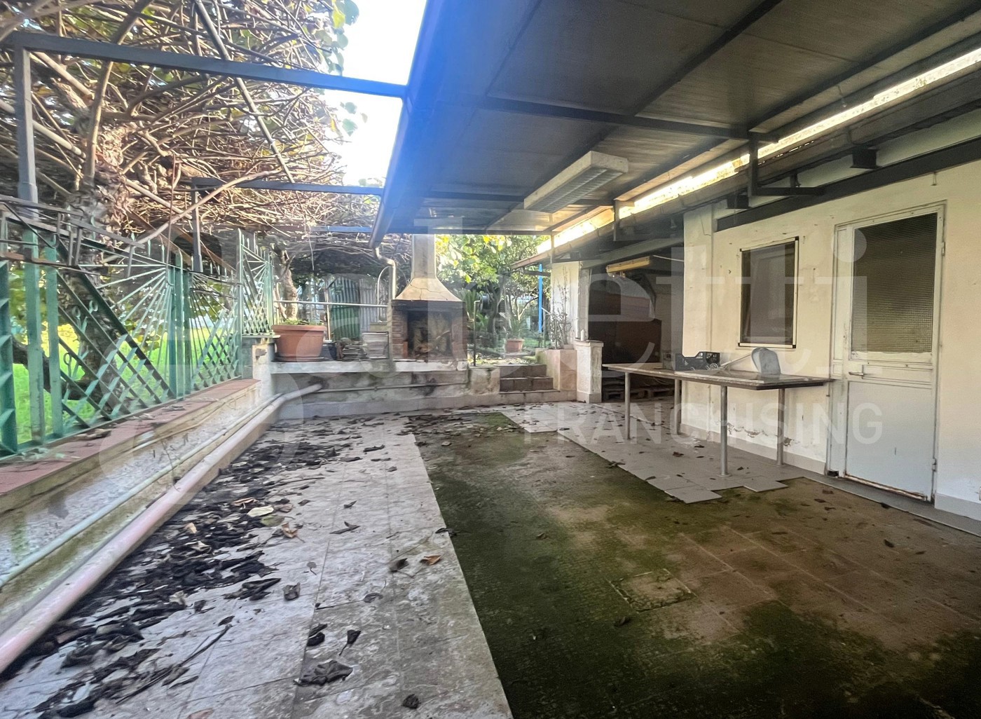 Casa indipendente con giardino a Calvi Risorta