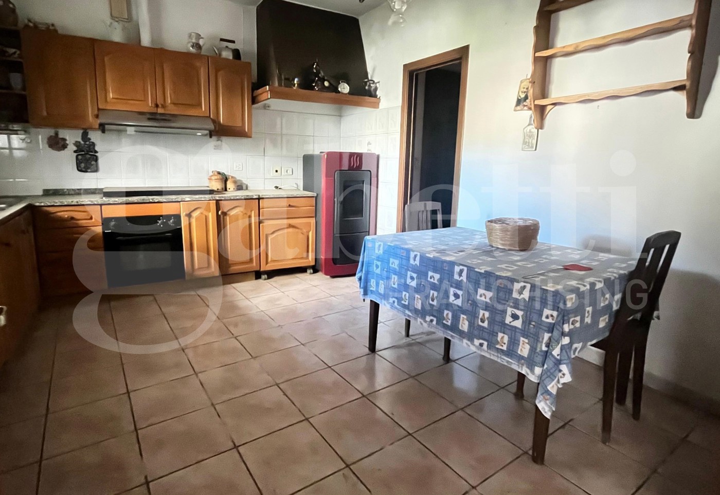 Casa indipendente con giardino a Calvi Risorta