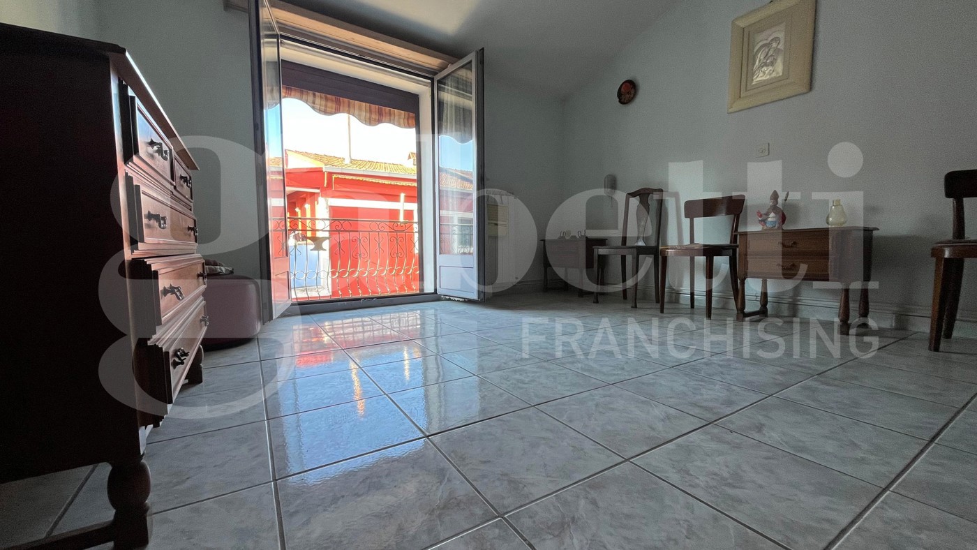 Casa indipendente con giardino a Calvi Risorta