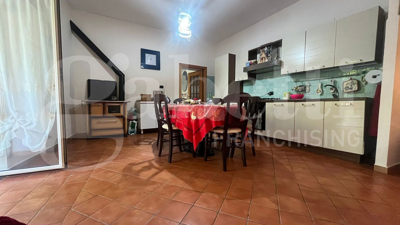 Casa indipendente con giardino a Bellona