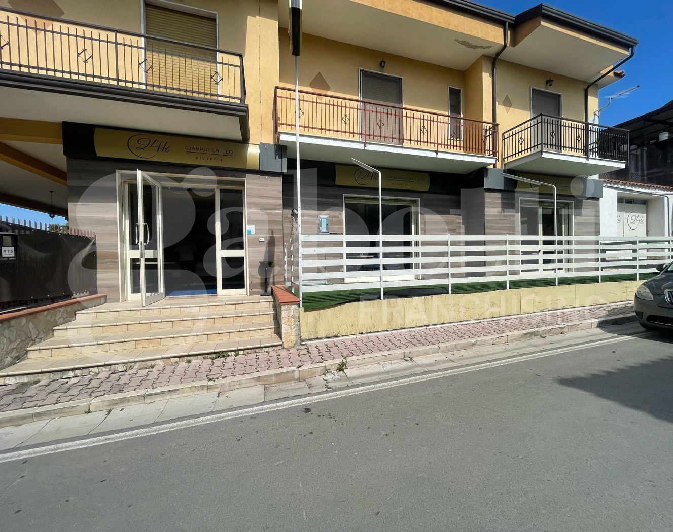 Attivit� commerciale in vendita a Pignataro Maggiore