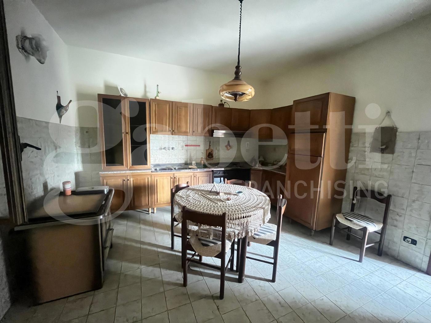 Casa indipendente con giardino a Pontelatone