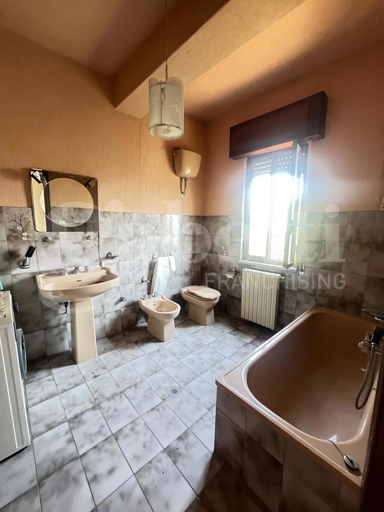 Casa indipendente con giardino a Pontelatone