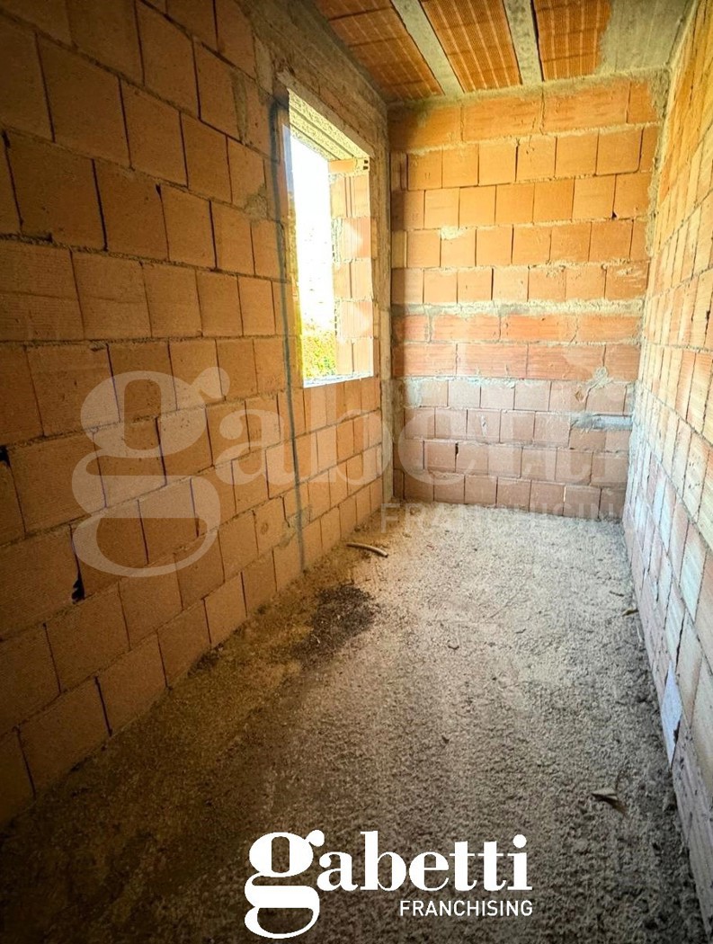 Casa indipendente con giardino a Vitulazio