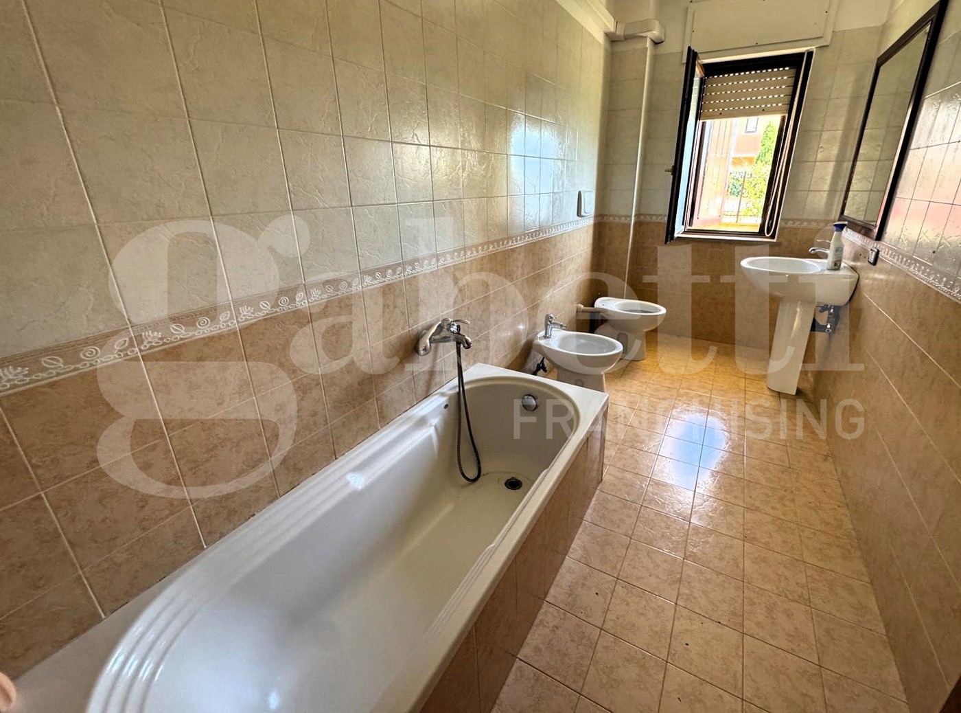 Quadrilocale in affitto a Vitulazio