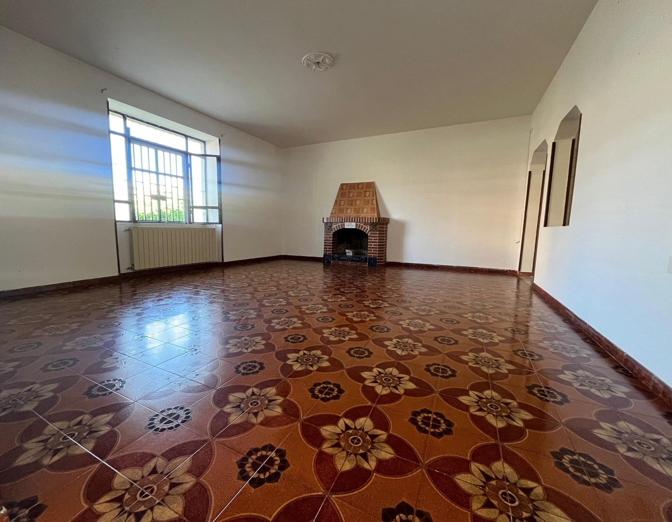 Casa indipendente con giardino a Bellona