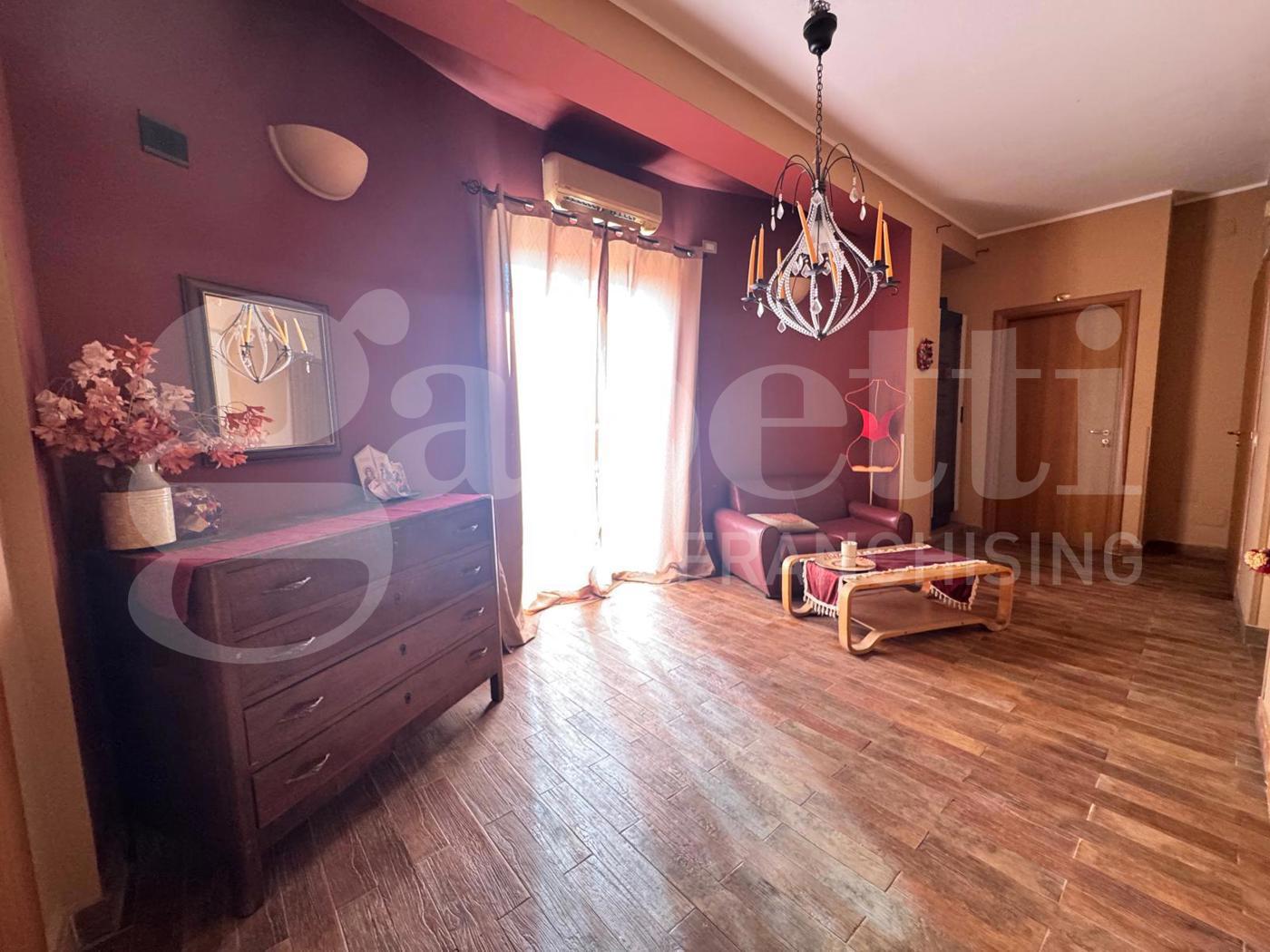 Attivit� commerciale Albergo in vendita a Pastorano