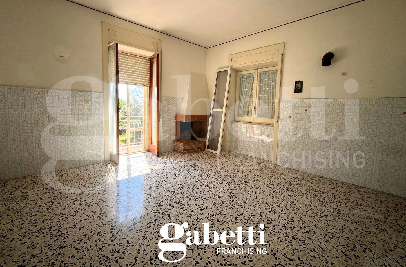Casa indipendente con giardino a Pastorano