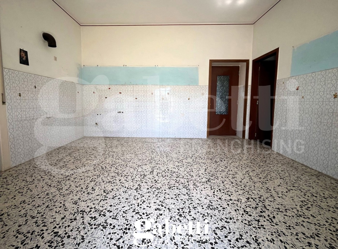 Casa indipendente con giardino a Pastorano