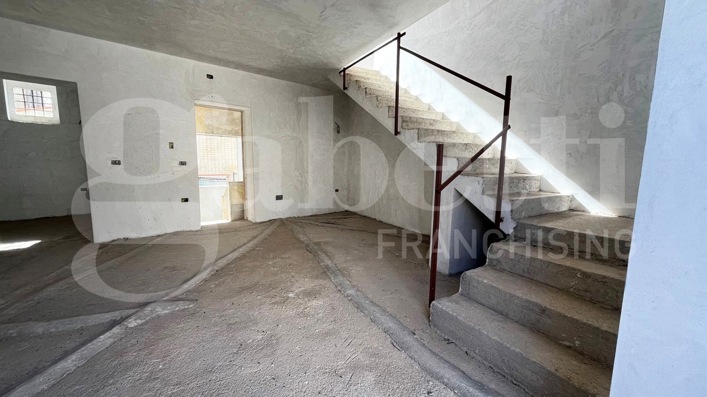 Casa indipendente da ristrutturare a Calvi Risorta