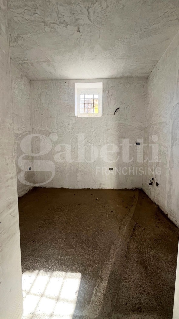 Casa indipendente da ristrutturare a Calvi Risorta