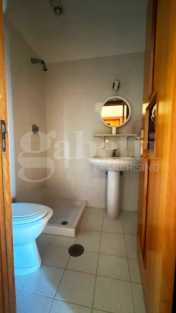 Casa indipendente con giardino a Rocchetta e Croce
