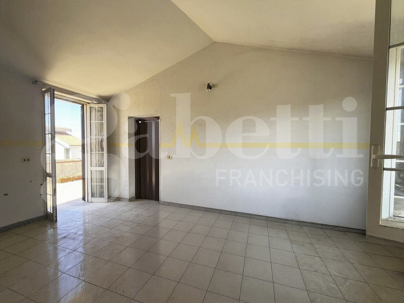 Casa indipendente in vendita a Calvi Risorta