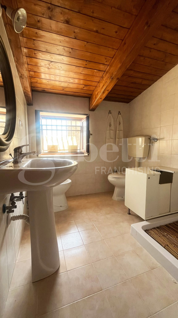 Casa indipendente in vendita a Pastorano