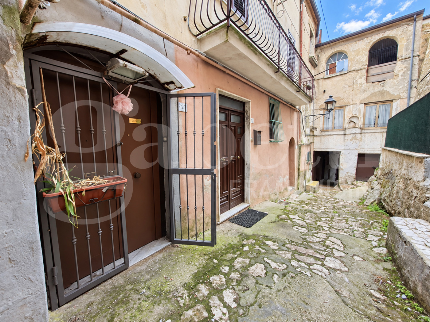 Casa indipendente in vendita a Pietramelara