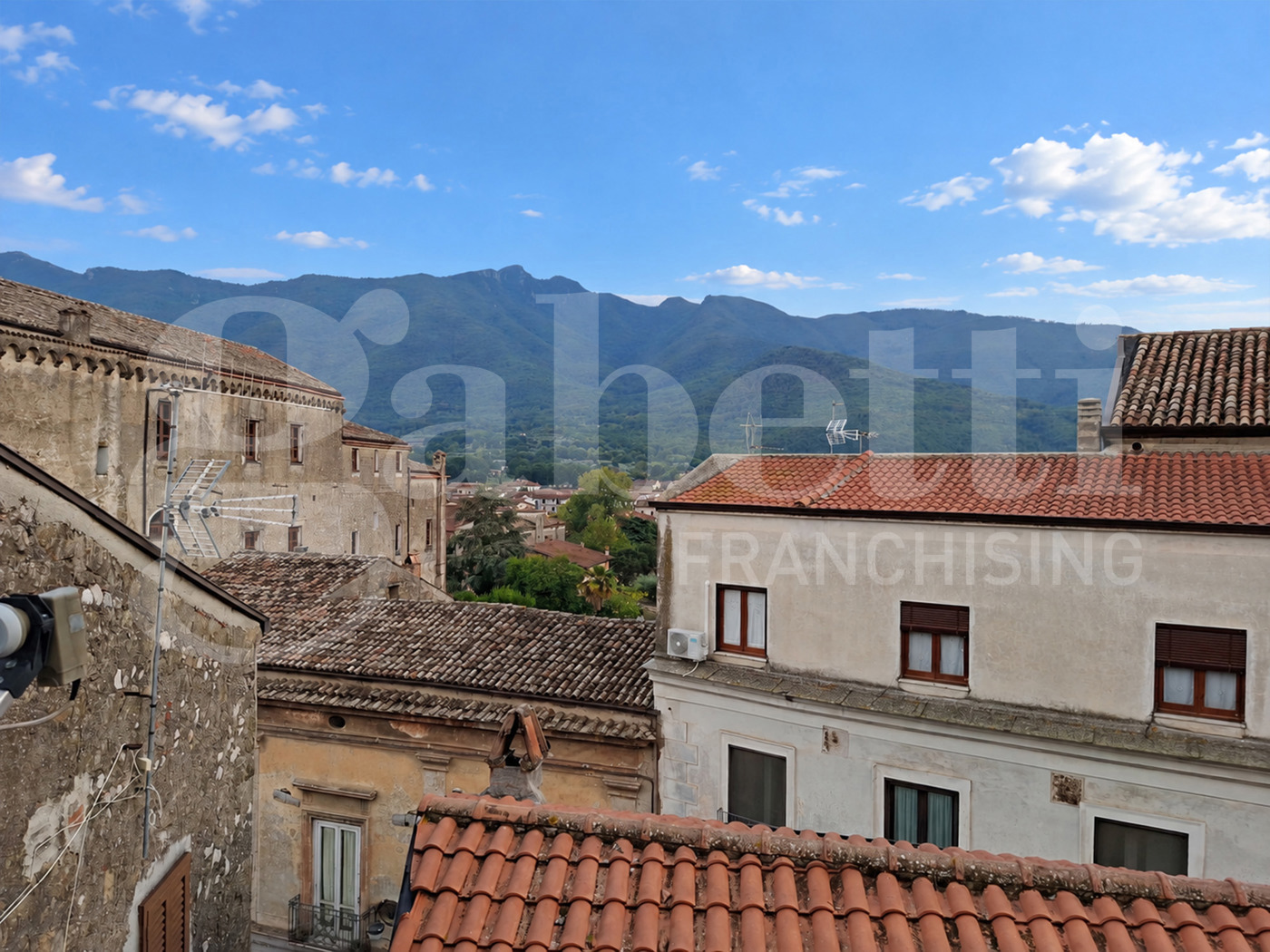 Casa indipendente in vendita a Pietramelara
