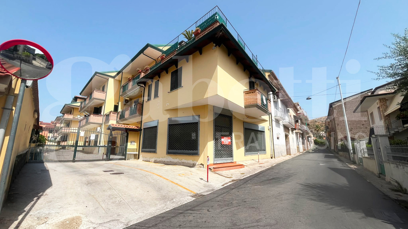 Attico in vendita a Vitulazio