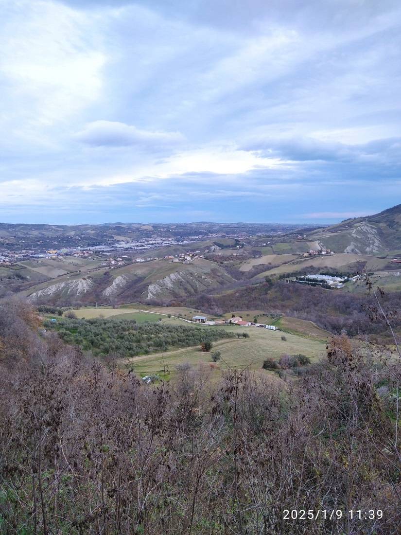 Appartamento con ingresso indipendente in affitto a Teramo, Poggio San Vittorino