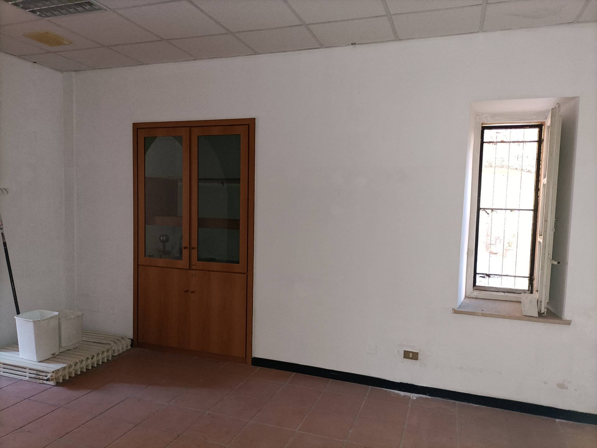 Studio/Ufficio in affitto a Teramo, Centro