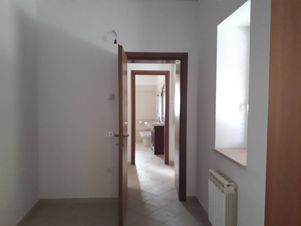 Casa Bifamiliare in vendita a Teramo, Colleatterrato Basso