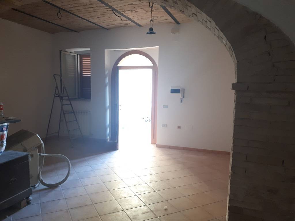 Casa Bifamiliare in vendita a Teramo, Colleatterrato Basso