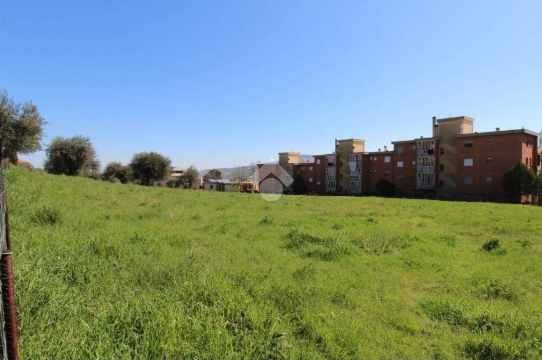 Terreno edificabile in vendita a Teramo, Nepezzano