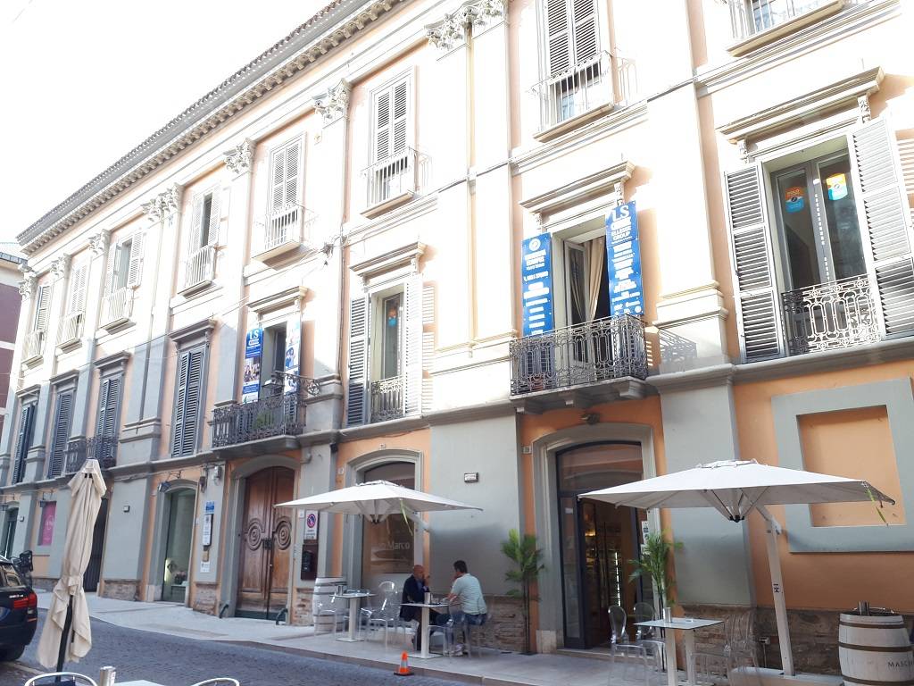 Appartamento in vendita a Teramo, Centro